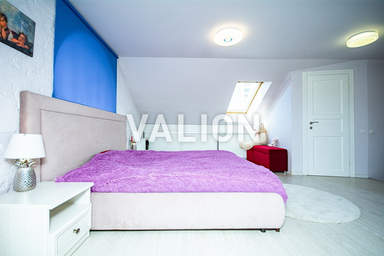 Продажа 3-комнатной квартиры 136 м², Григория Гуляницкого ул., 44/1