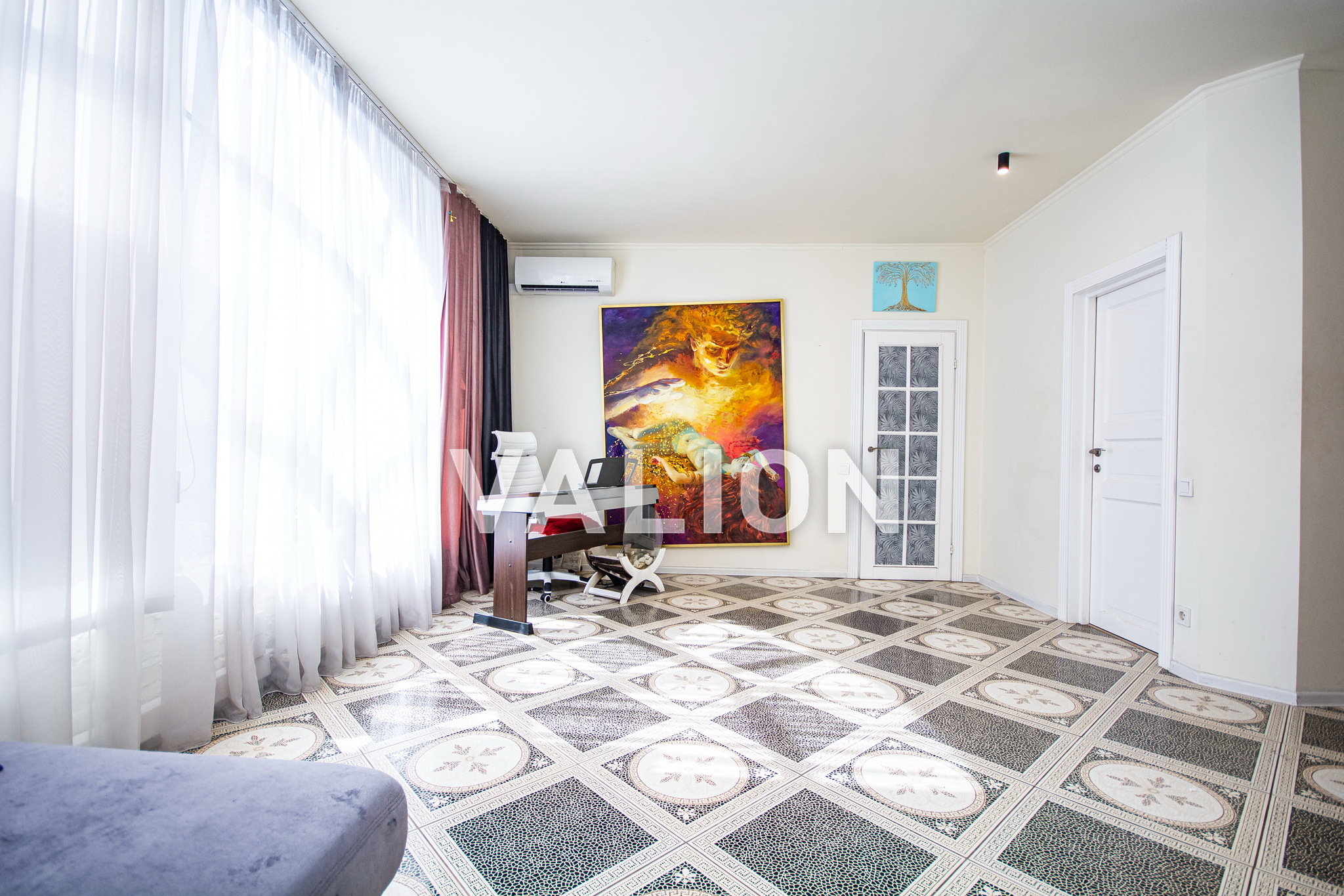 Продажа 3-комнатной квартиры 136 м², Григория Гуляницкого ул., 44/1