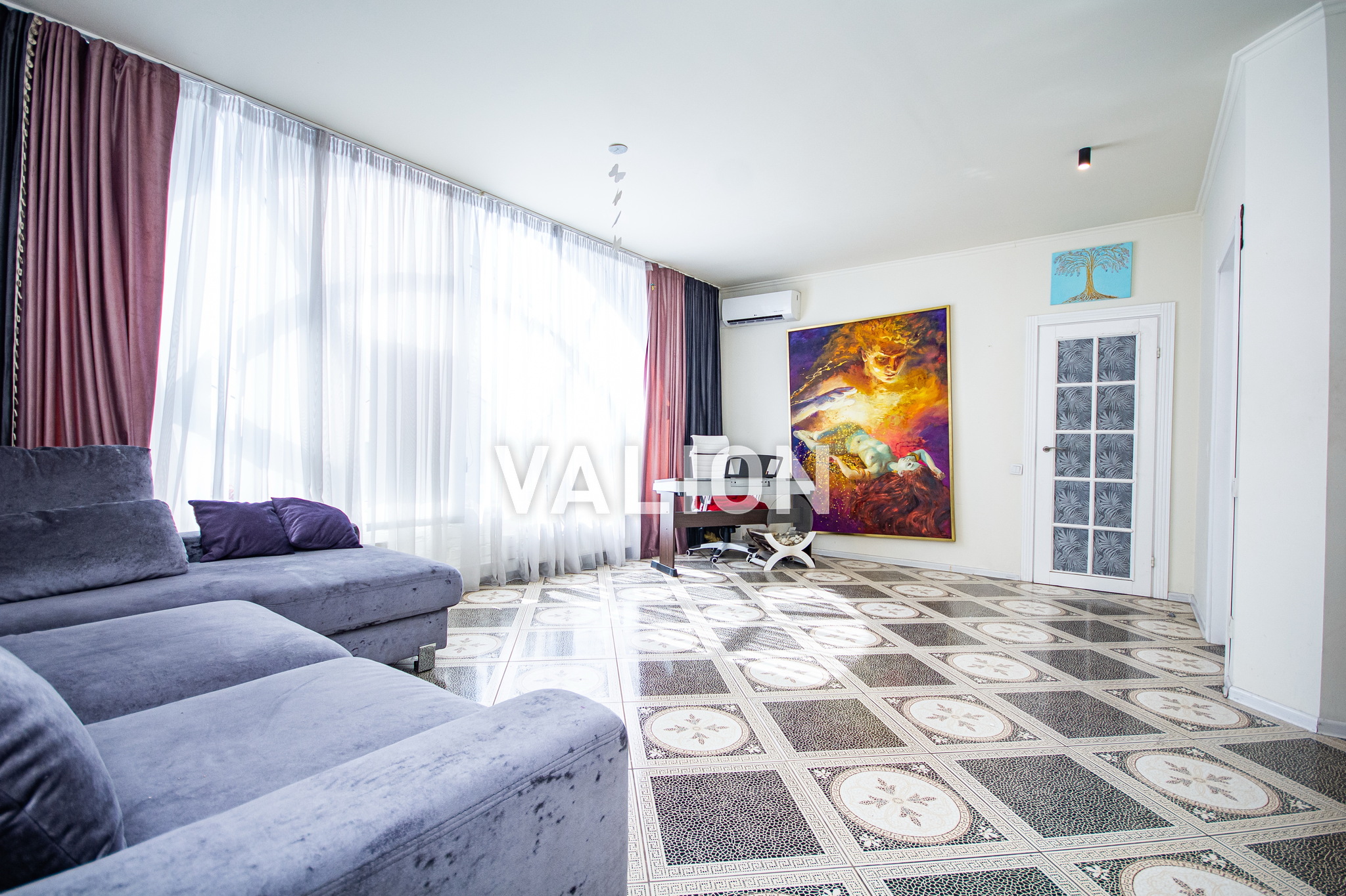 Продажа 3-комнатной квартиры 136 м², Григория Гуляницкого ул., 44/1