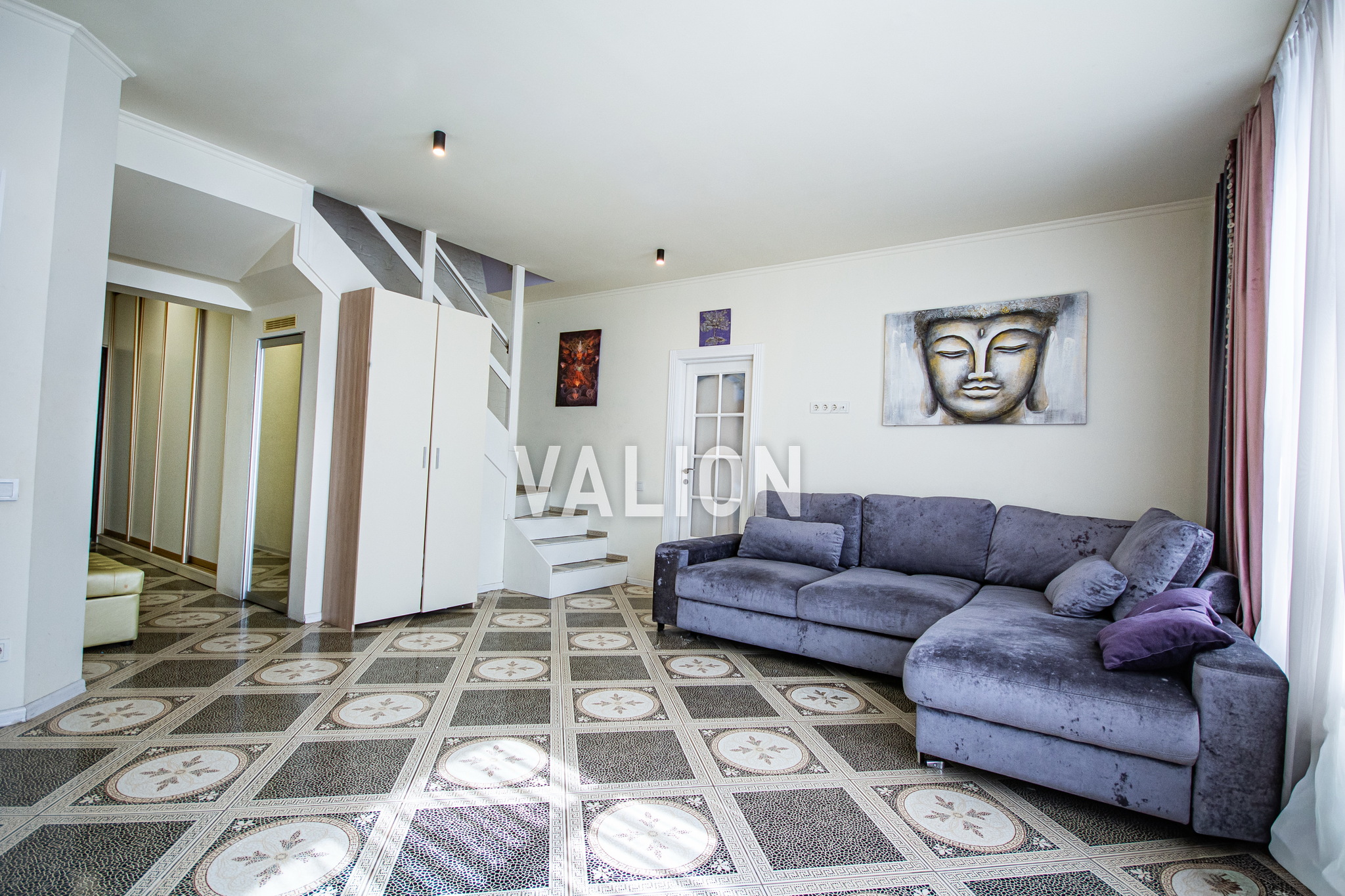 Продажа 3-комнатной квартиры 136 м², Григория Гуляницкого ул., 44/1