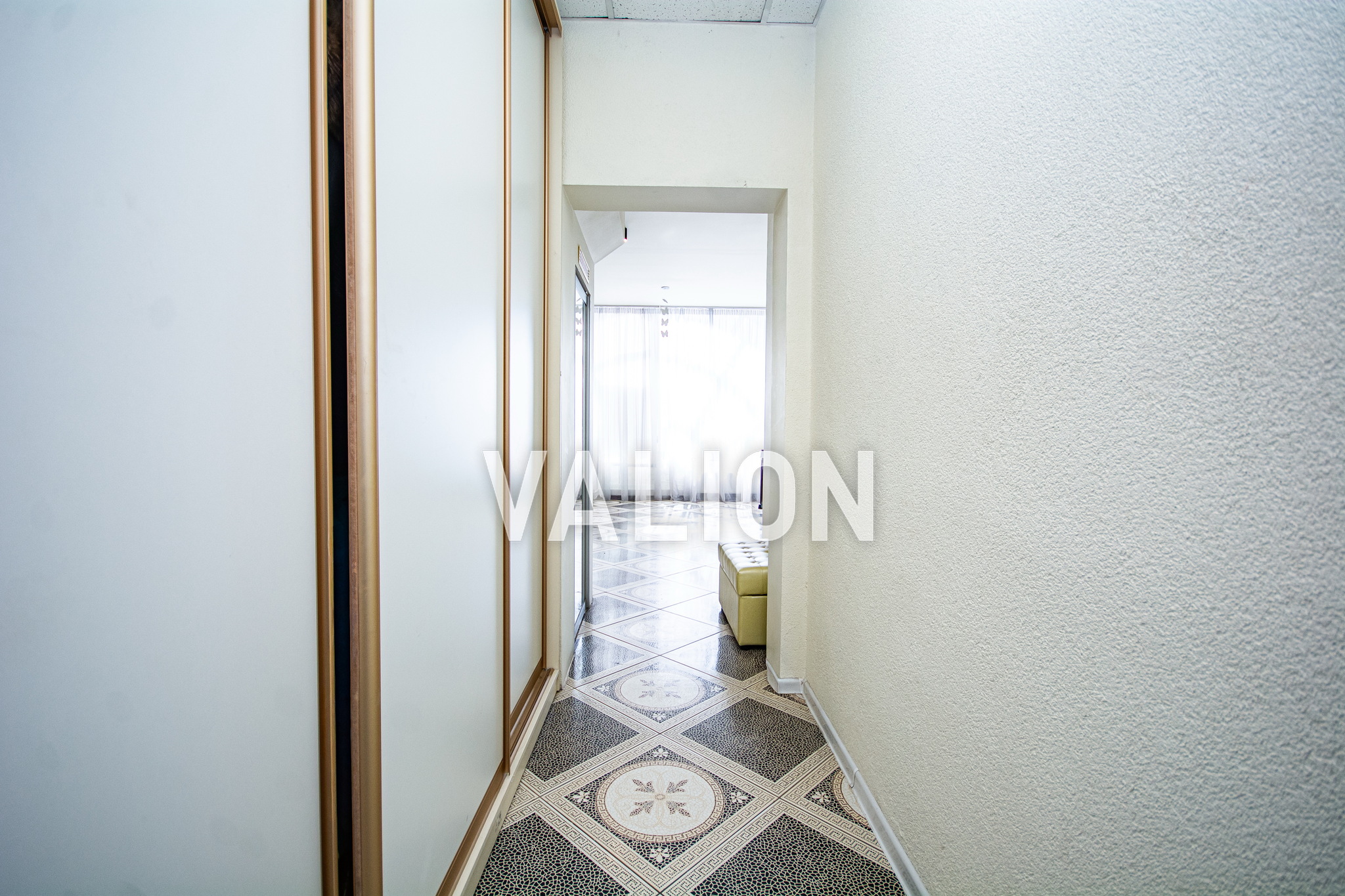 Продажа 3-комнатной квартиры 136 м², Григория Гуляницкого ул., 44/1