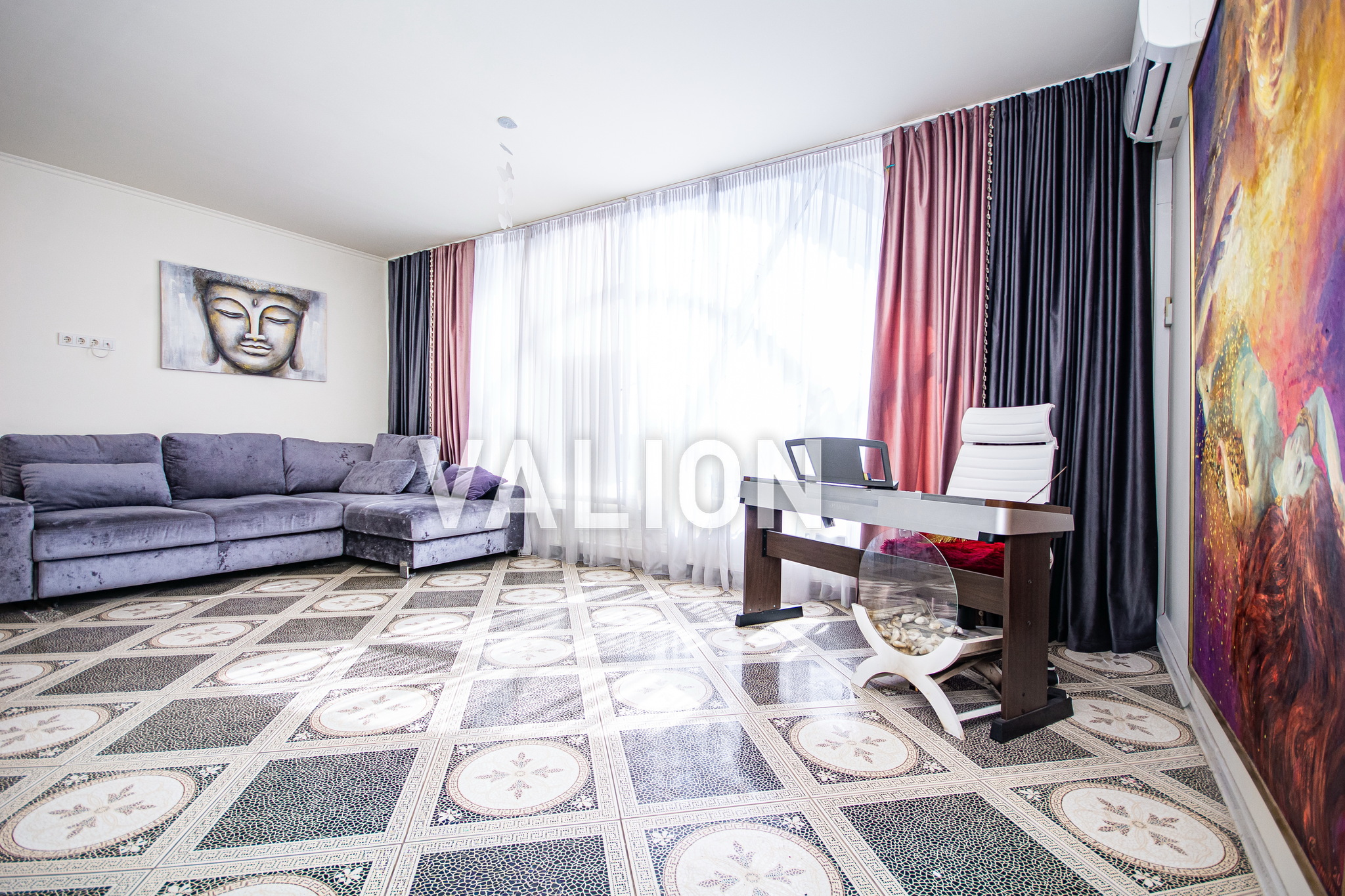 Продажа 3-комнатной квартиры 136 м², Григория Гуляницкого ул., 44/1