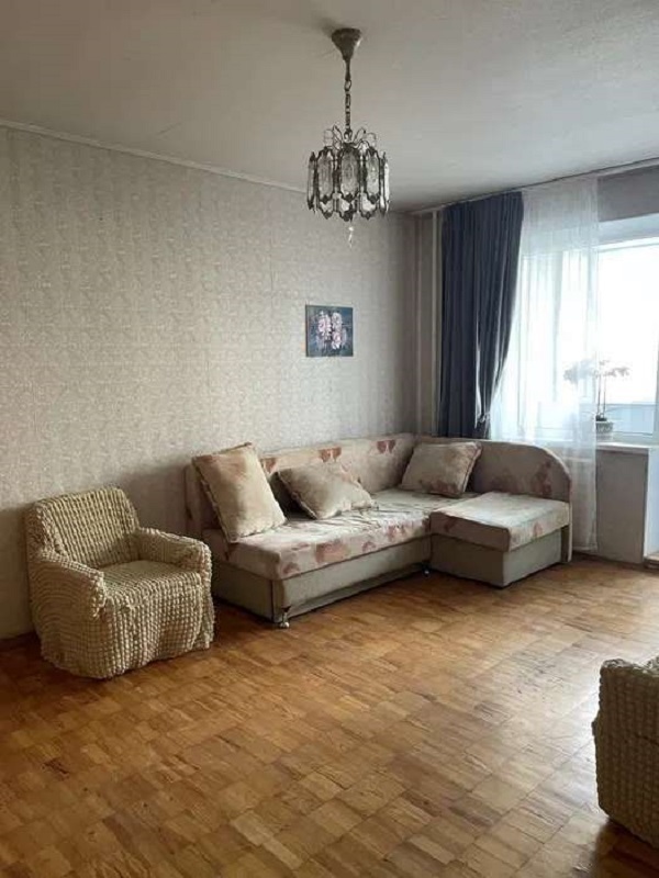 Продаж 1-кімнатної квартири 42 м², Миколи Закревського вул., 19