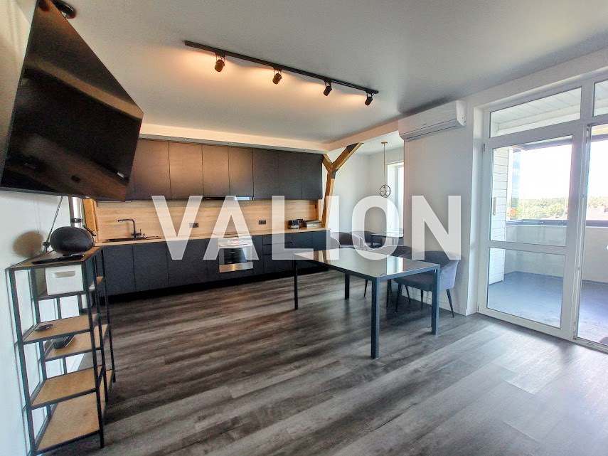 Продажа 5-комнатной квартиры 198 м², Борщаговская ул., 30А