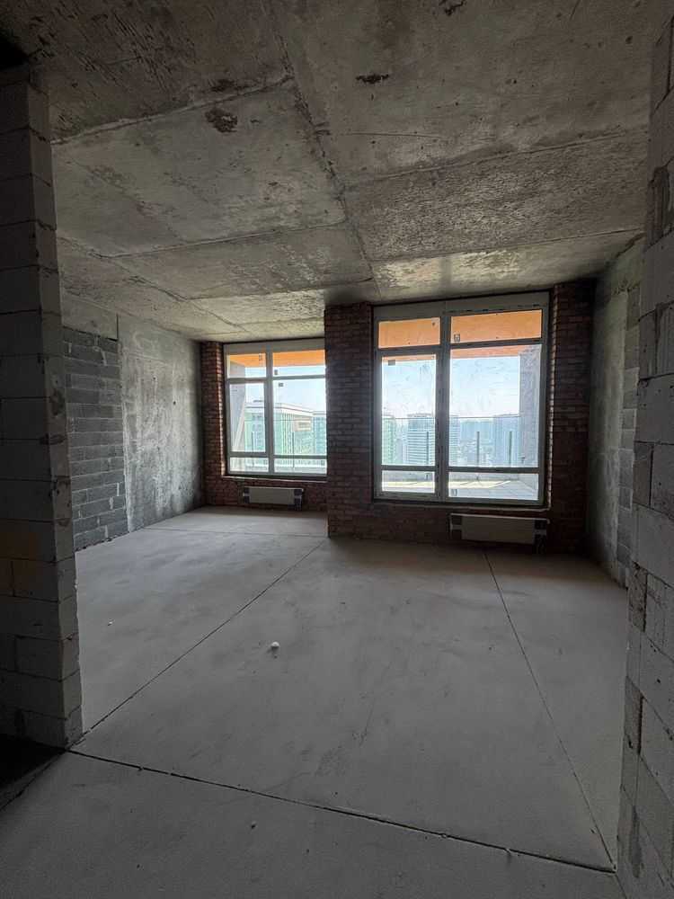 Продаж 3-кімнатної квартири 94 м², Причальна вул., 8