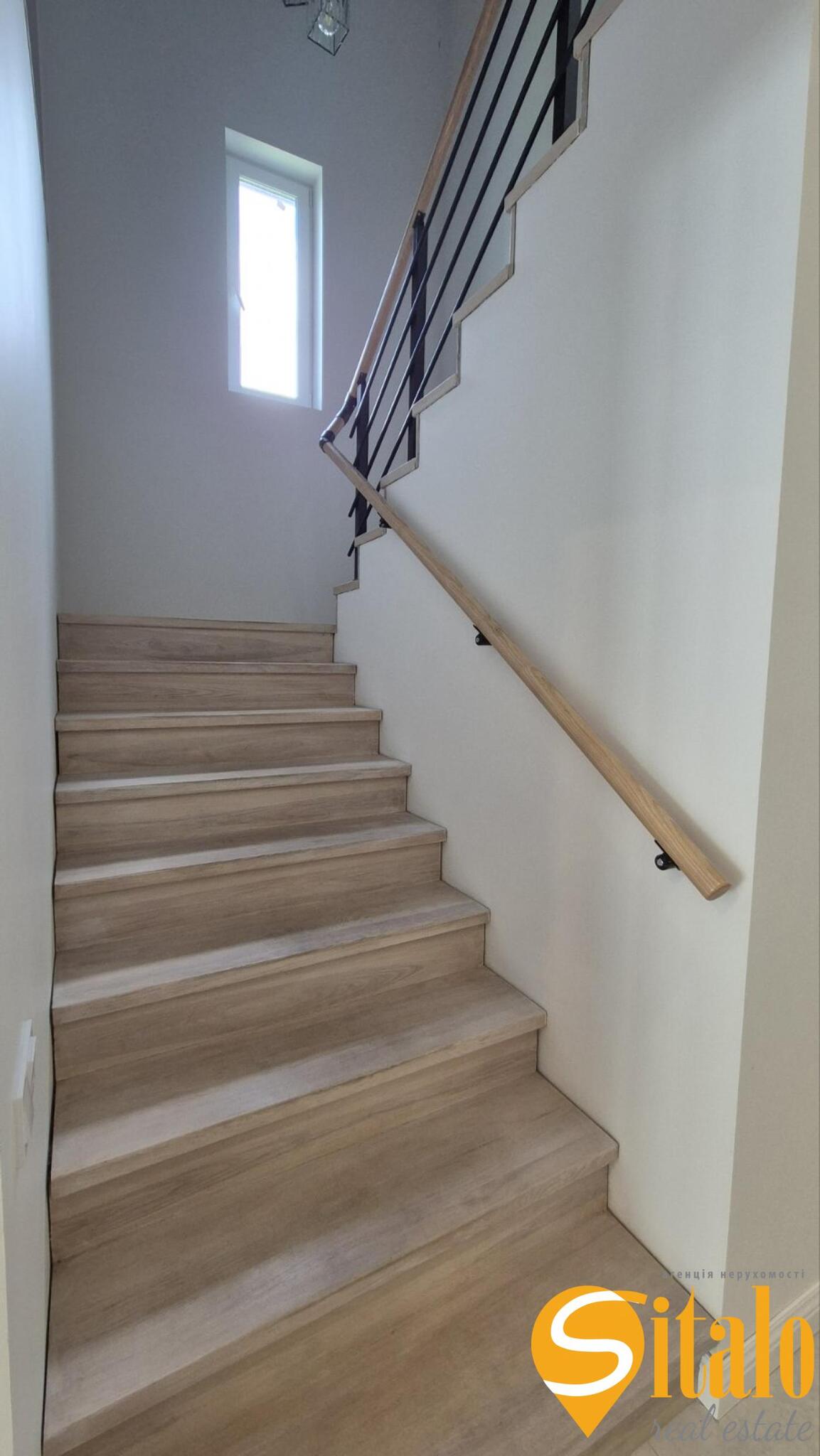Оренда будинку 165.6 м², 161-а Садова вул.