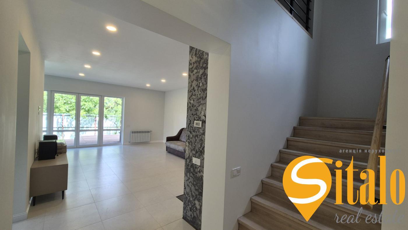 Оренда будинку 165.6 м², 161-а Садова вул.