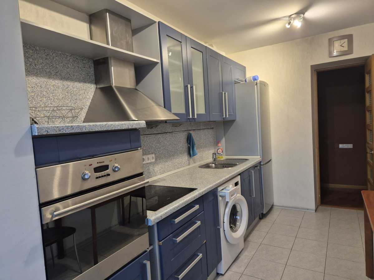 Аренда 3-комнатной квартиры 98 м², Старонаводницкая ул., 6