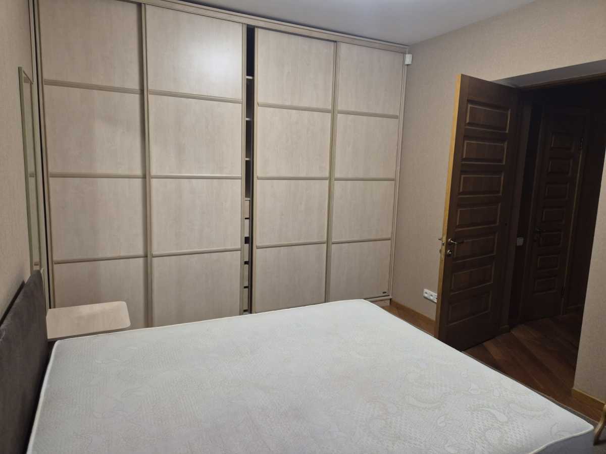 Аренда 3-комнатной квартиры 98 м², Старонаводницкая ул., 6