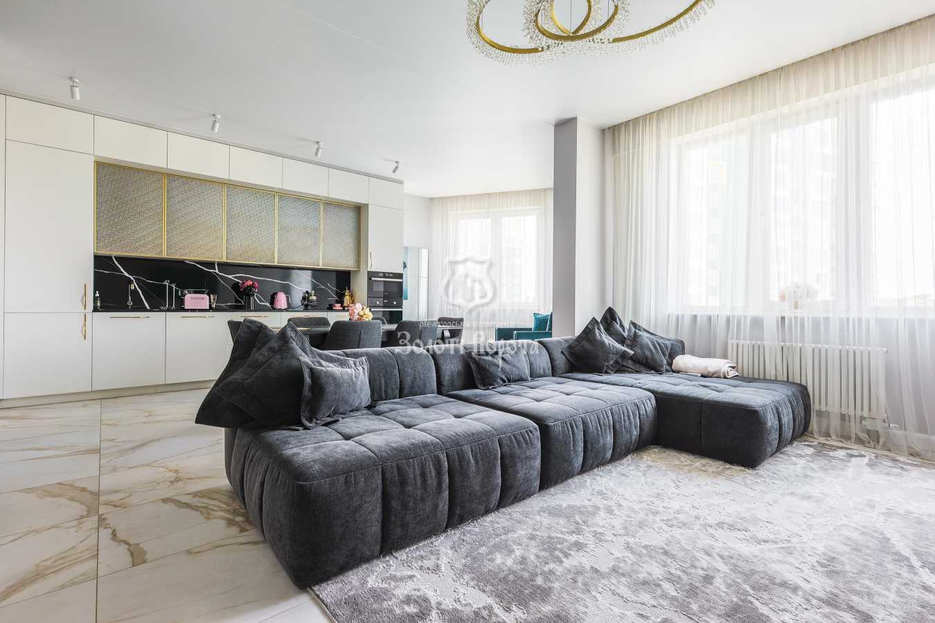 Продажа 4-комнатной квартиры 174 м², Вышгородская ул., 45А/3