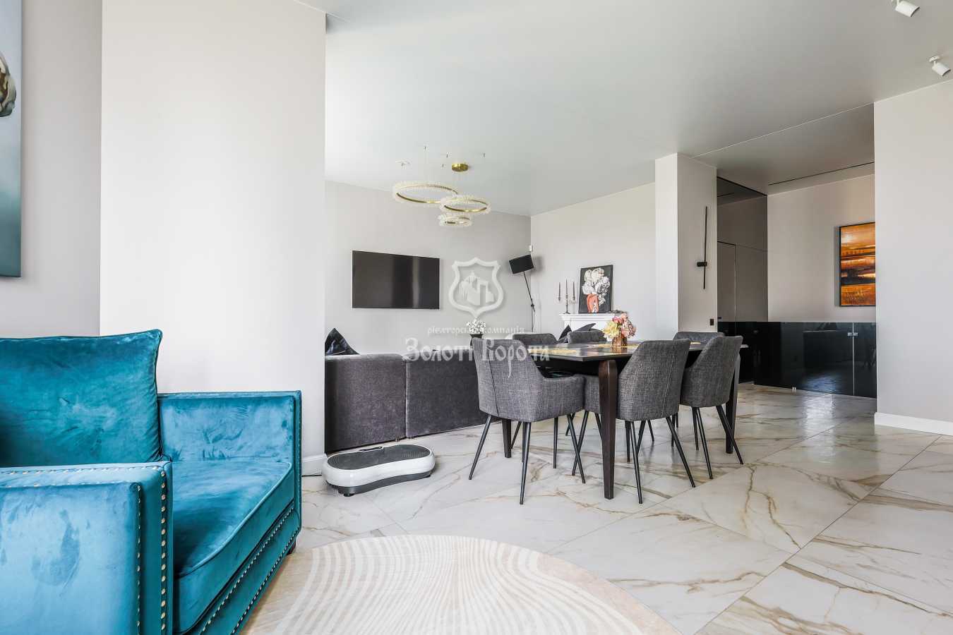 Продажа 4-комнатной квартиры 174 м², Вышгородская ул., 45А/3