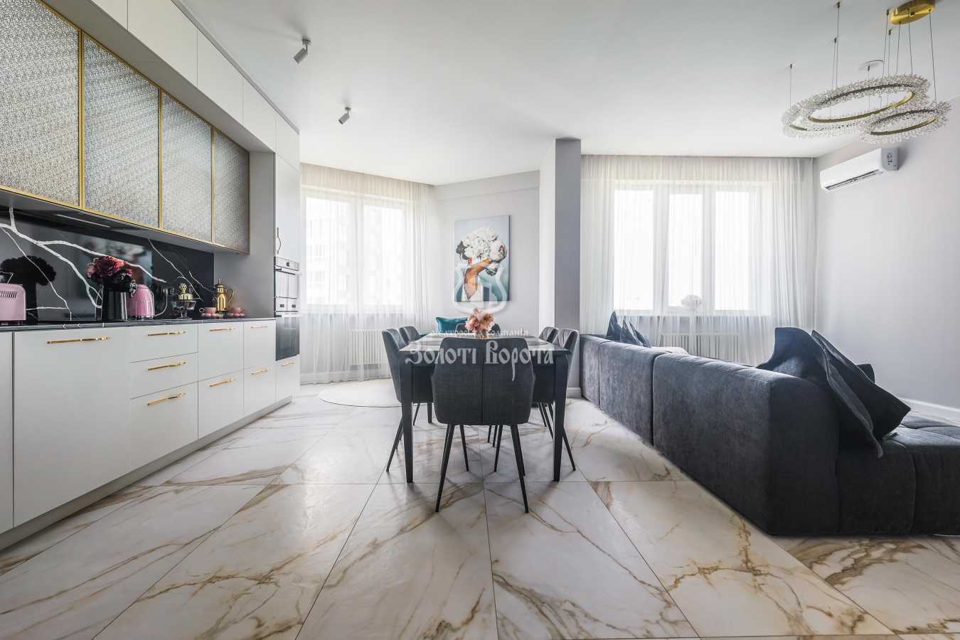 Продажа 4-комнатной квартиры 174 м², Вышгородская ул., 45А/3