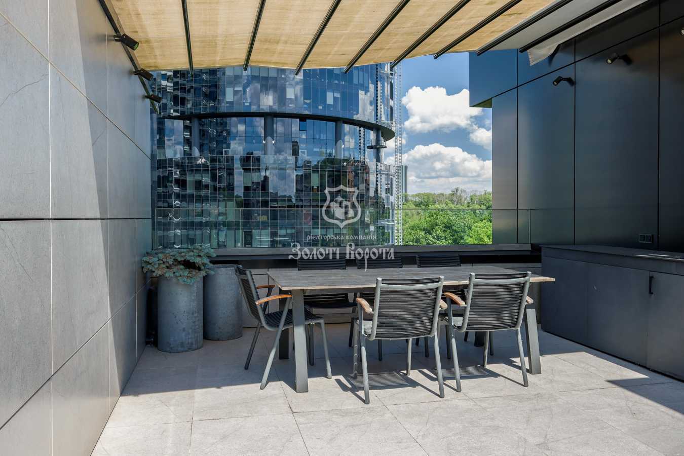 Продажа 3-комнатной квартиры 82.2 м², Болсуновская ул., 21