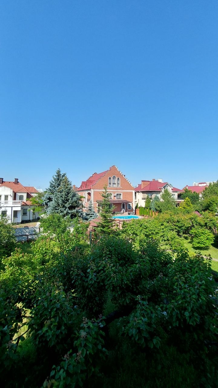 Продаж будинку 350 м², Абрикосова вул., 91