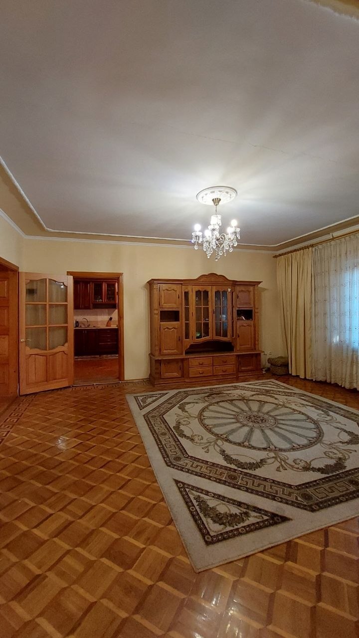 Продаж будинку 350 м², Абрикосова вул., 91