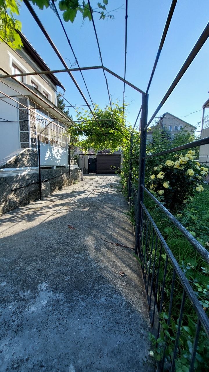 Продаж будинку 350 м², Абрикосова вул., 91
