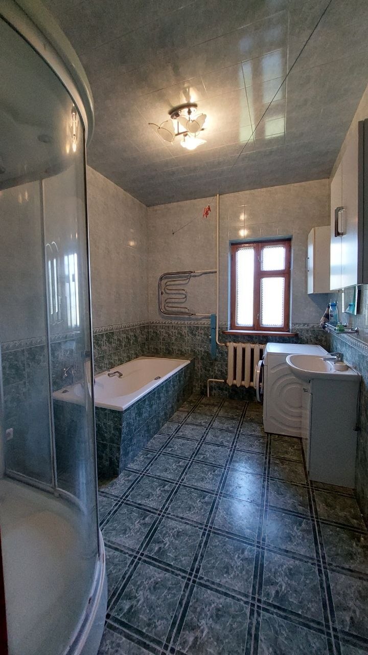 Продаж будинку 350 м², Абрикосова вул., 91