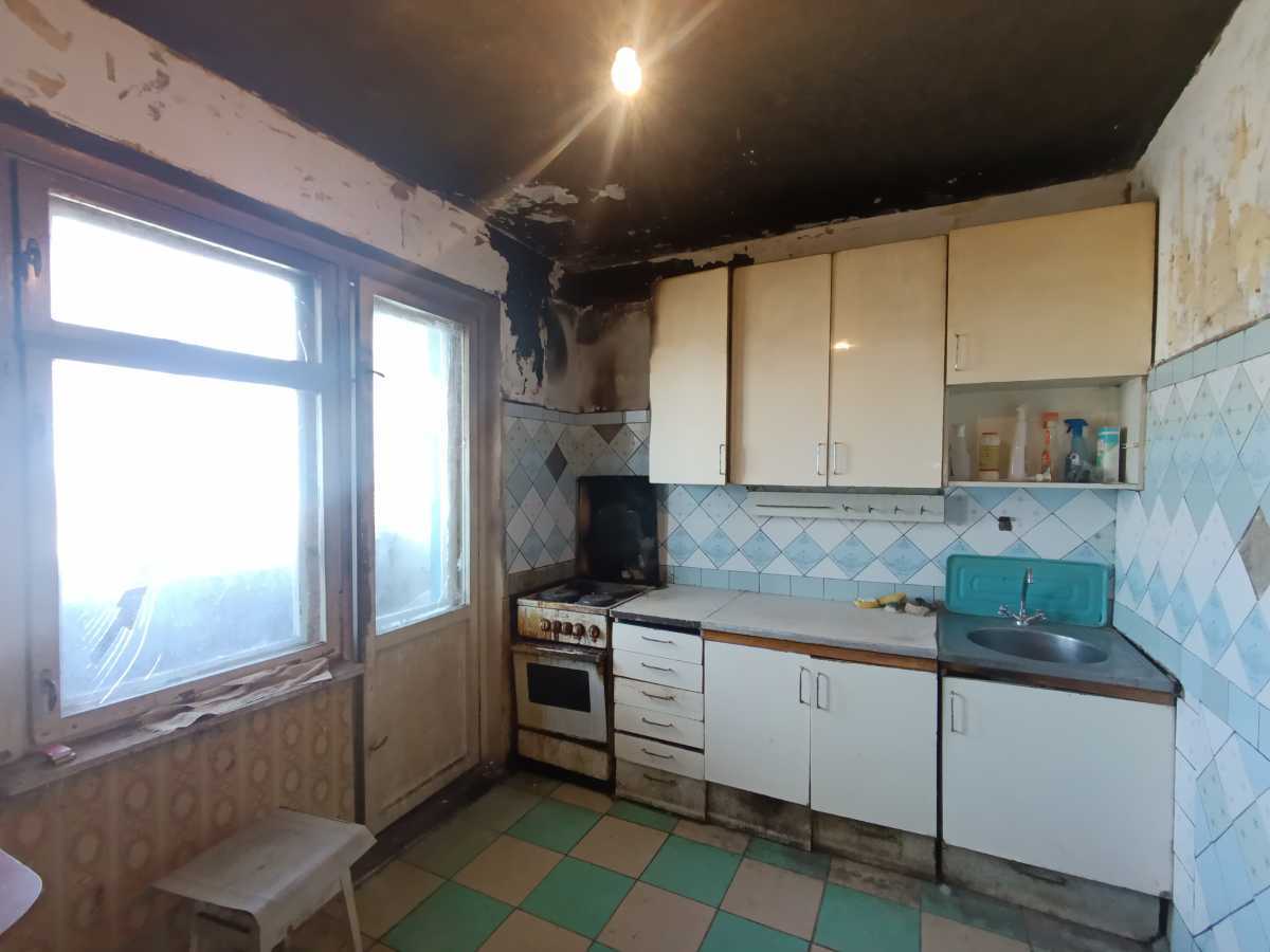 Продаж 2-кімнатної квартири 56 м², Каштанова вул., 4