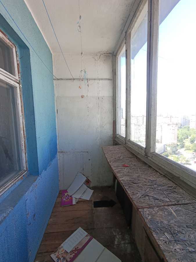 Продаж 2-кімнатної квартири 56 м², Каштанова вул., 4