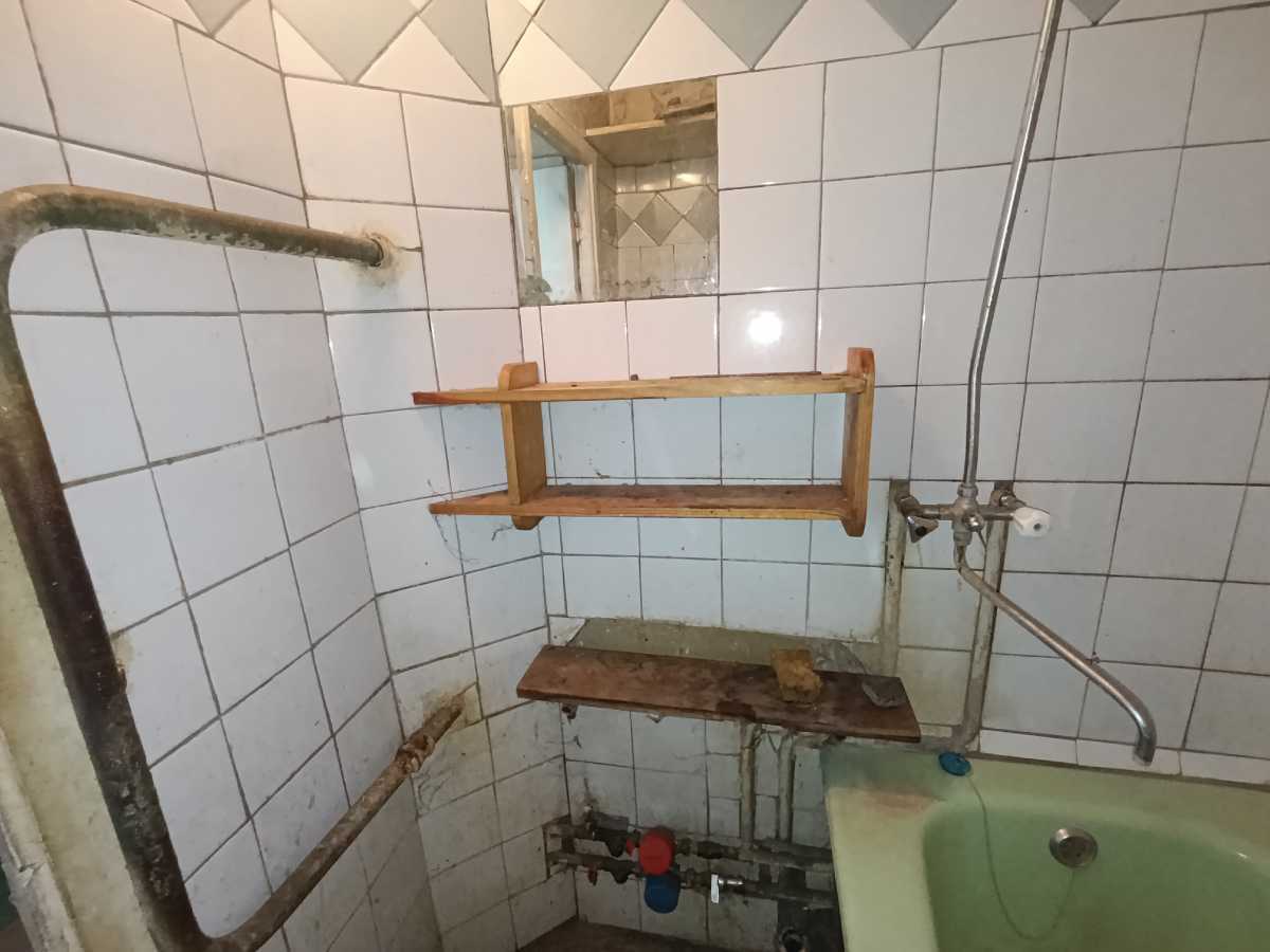 Продаж 2-кімнатної квартири 56 м², Каштанова вул., 4