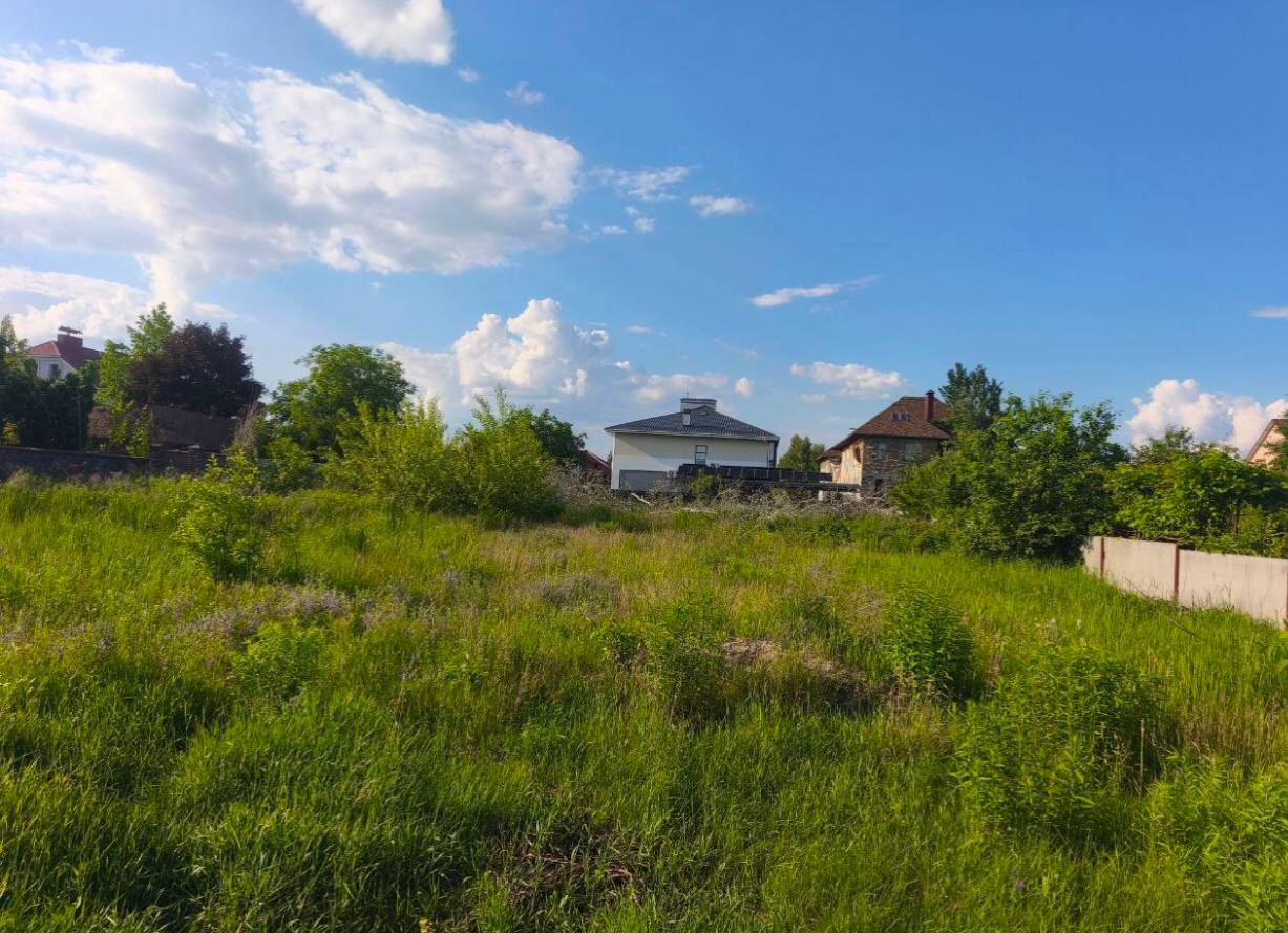 Продажа участка под индивидуальное жилое строительство 15 соток, Курганная ул.