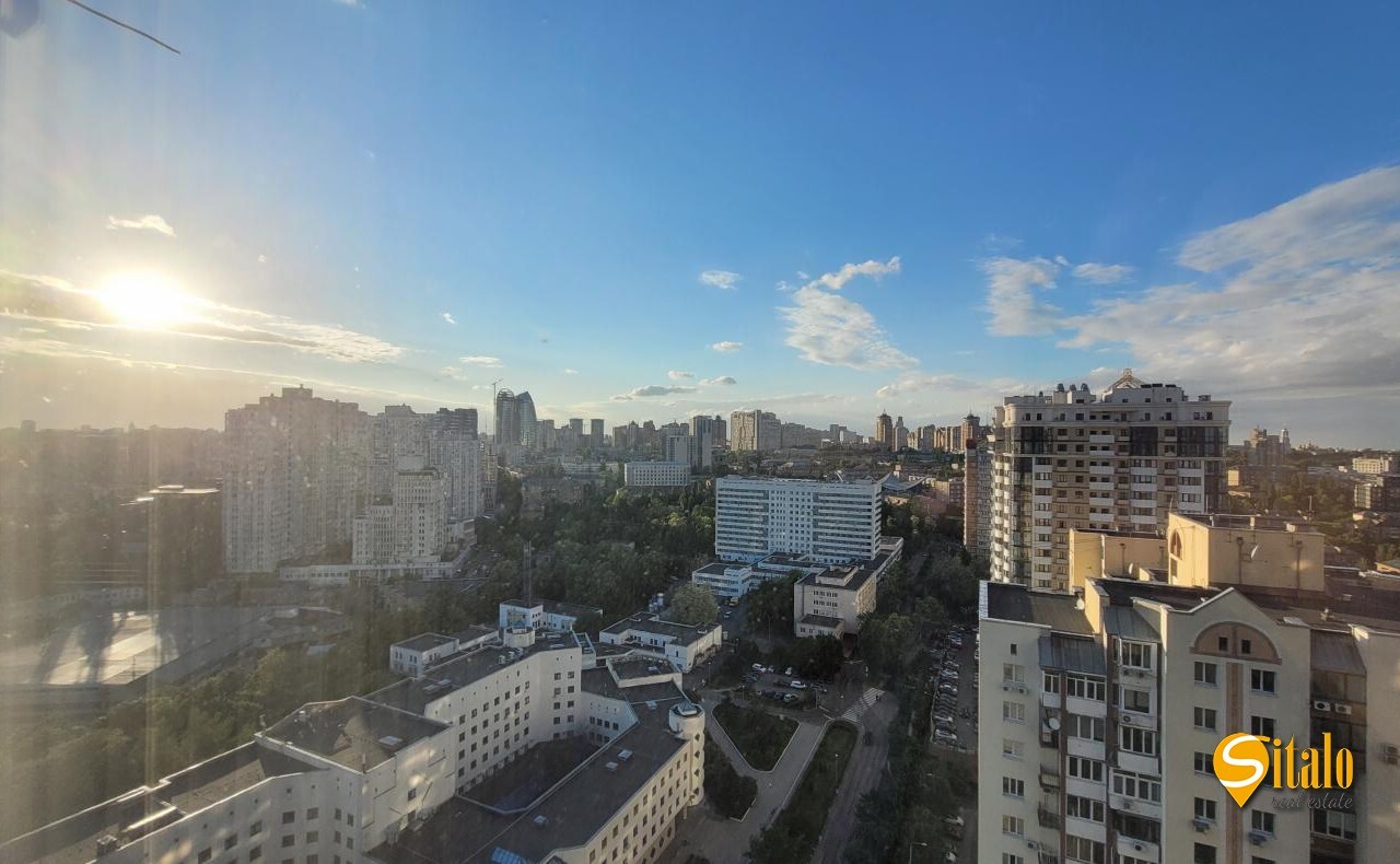 Продаж 1-кімнатної квартири 51 м², Михайла Драгомирова вул.