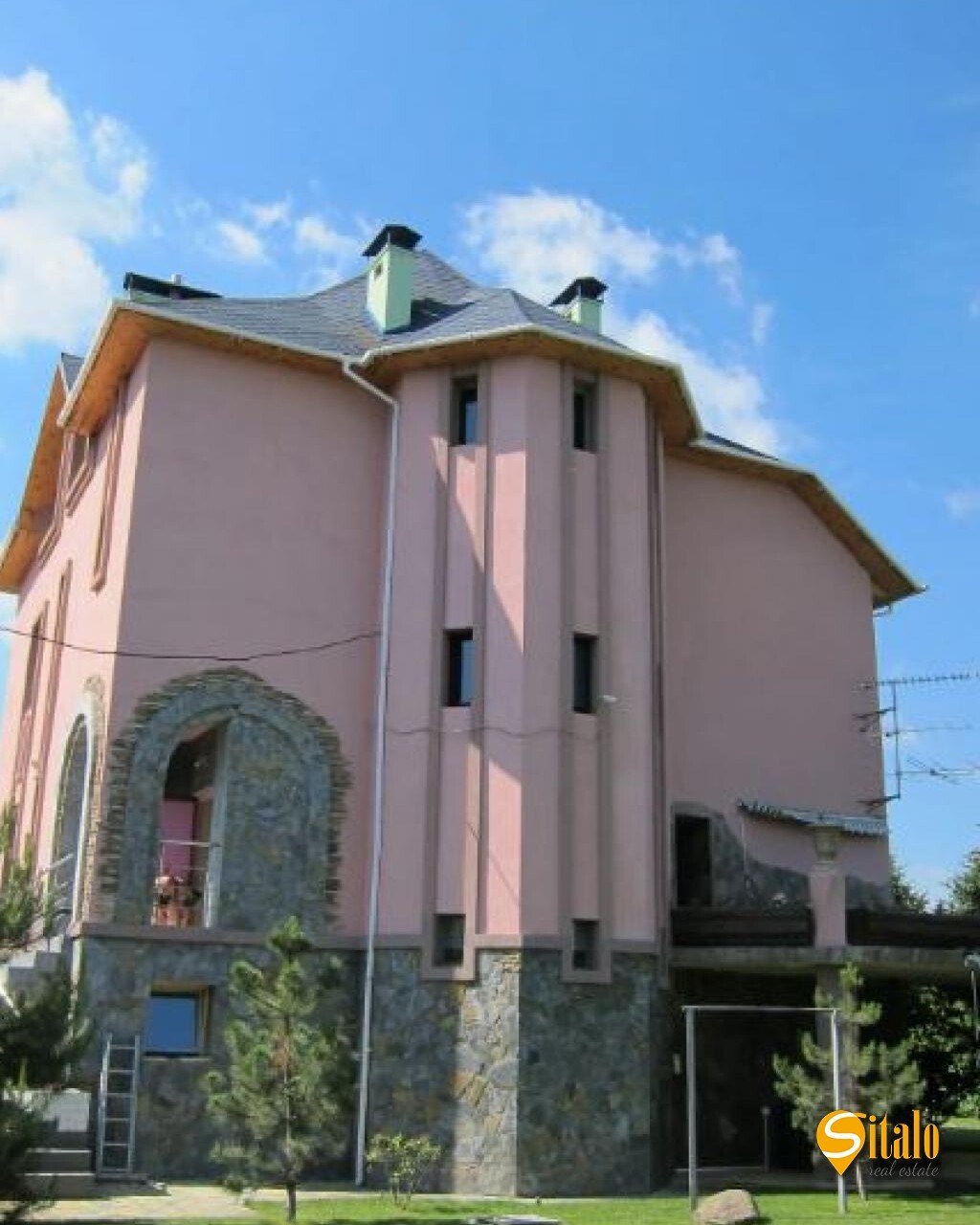 Аренда дома 550 м²