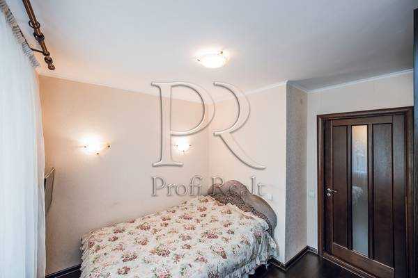 Продаж 3-кімнатної квартири 70 м², Тростянецька вул., 12