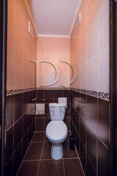 Продаж 3-кімнатної квартири 70 м², Тростянецька вул., 12