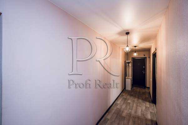 Продаж 3-кімнатної квартири 70 м², Тростянецька вул., 12