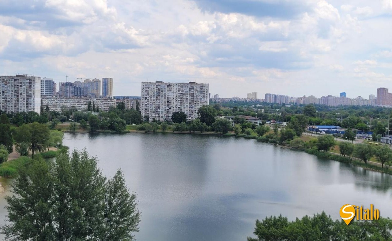 Продажа 2-комнатной квартиры 57 м², Юрия Шумского ул., 3Г