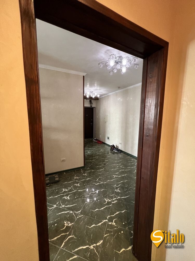 Продаж 2-кімнатної квартири 88 м², Срібнокільська вул., 1