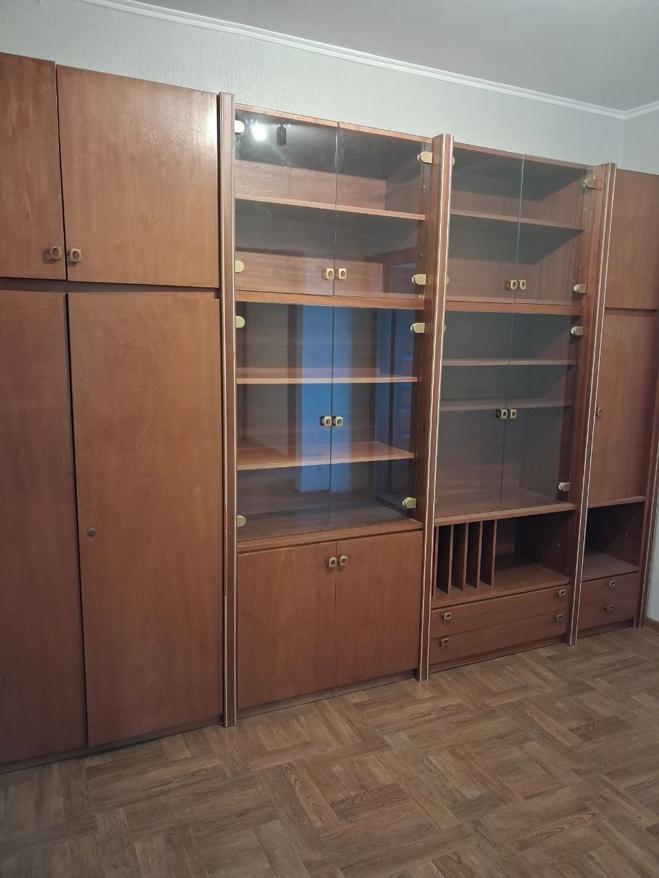 Аренда 1-комнатной квартиры 55 м², Коноплянская ул., 22Б