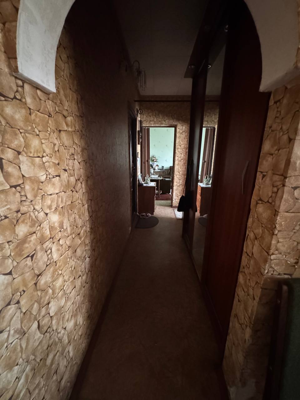 Продажа 2-комнатной квартиры 51 м², Солнечная ул., 1