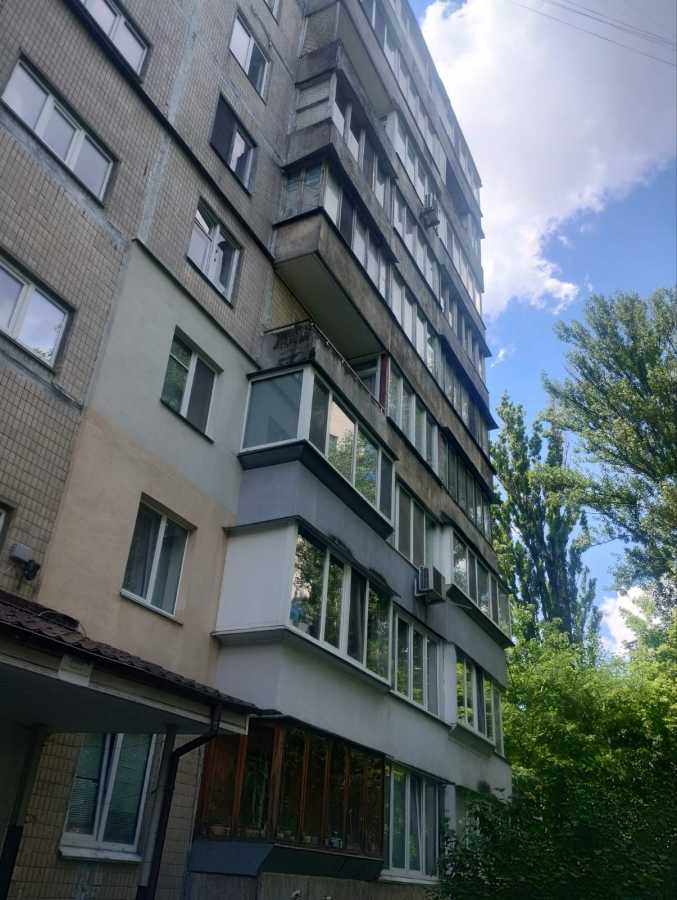 Аренда 2-комнатной квартиры 50 м², Евгения Коновальца ул., 35
