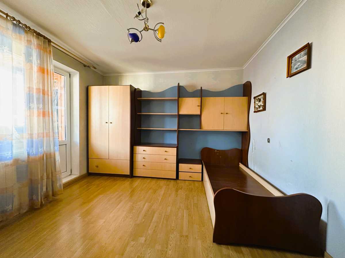 Продажа 2-комнатной квартиры 72 м², Петра Григоренко просп., 38
