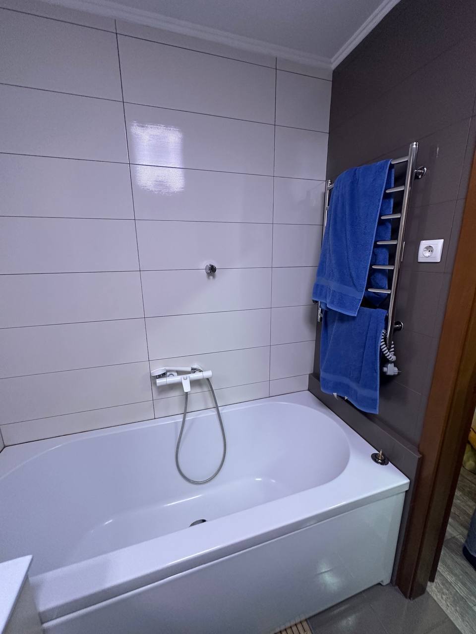 Аренда 2-комнатной квартиры 66 м², Драгоманова ул., 12А