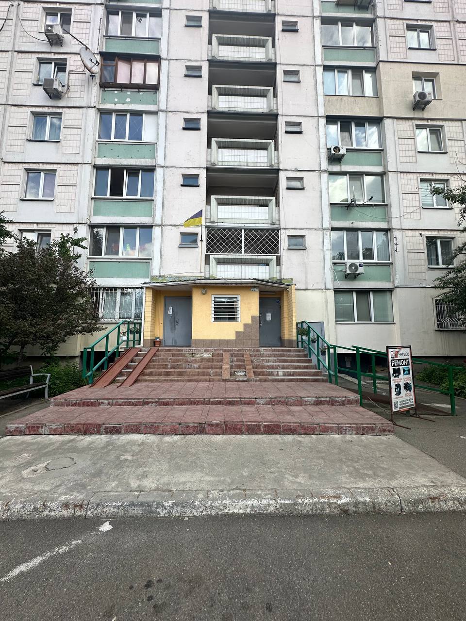 Аренда 2-комнатной квартиры 66 м², Драгоманова ул., 12А