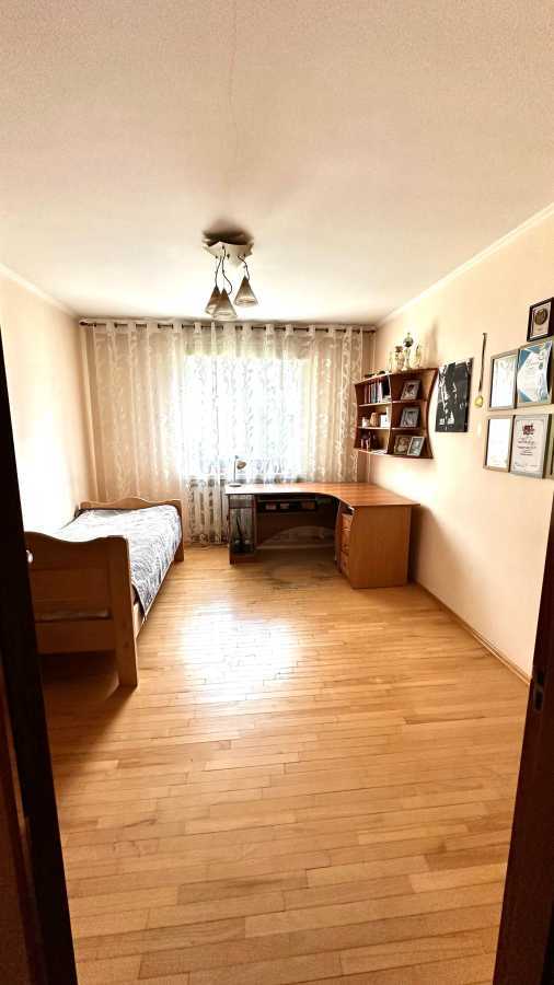 Продажа 3-комнатной квартиры 86 м², Конякина ул., 25