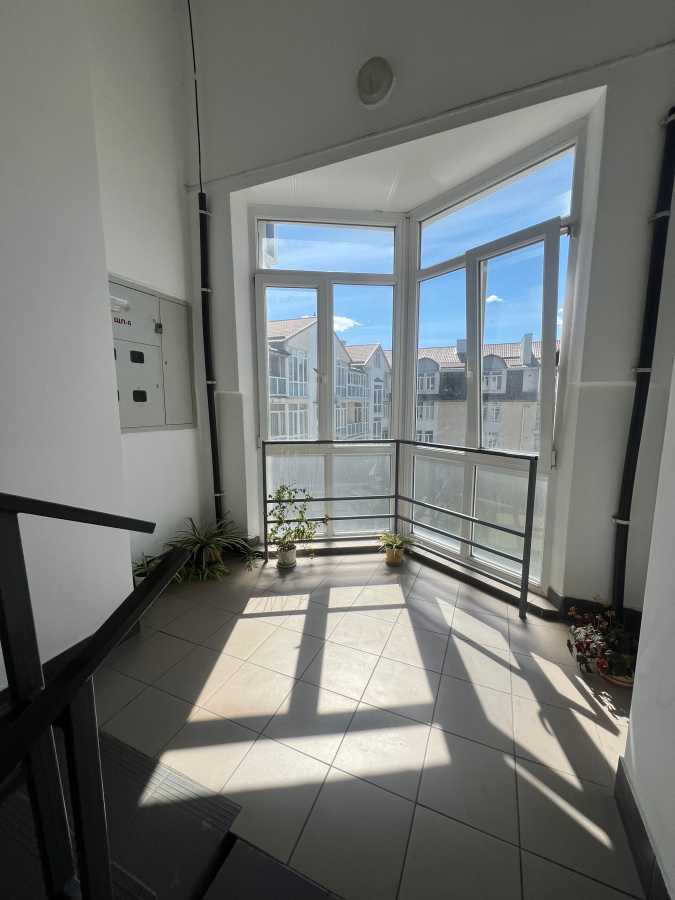 Продажа 4-комнатной квартиры 96 м², Максима Кривоноса, 23