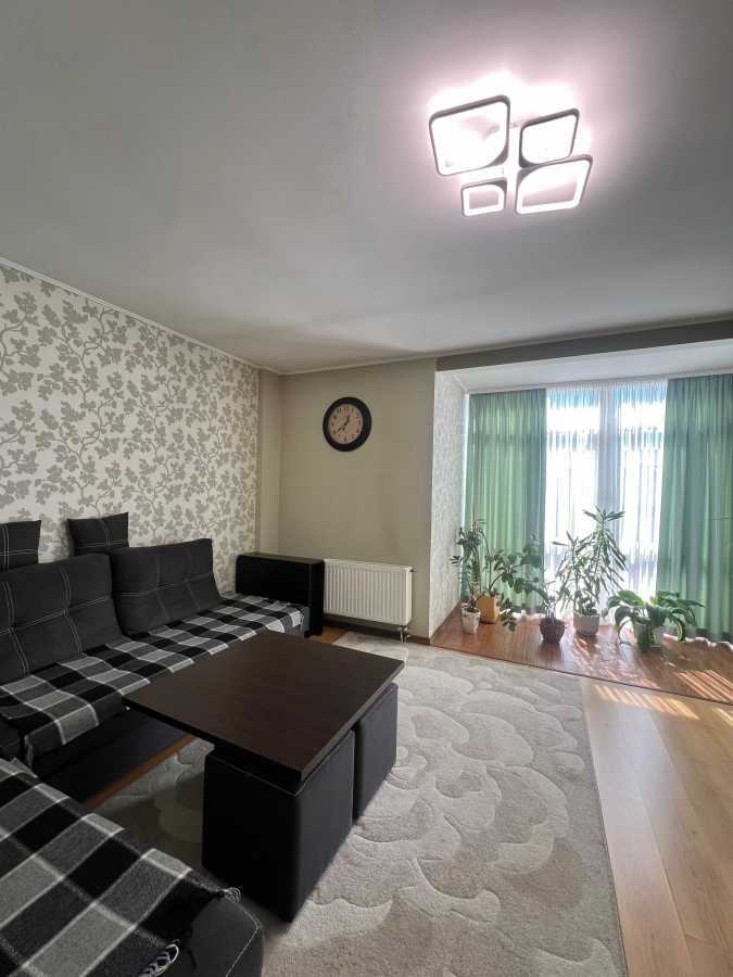 Продажа 4-комнатной квартиры 96 м², Максима Кривоноса, 23