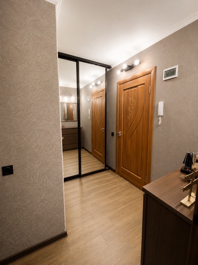 Продаж 1-кімнатної квартири 39.1 м², Лазурна вул.