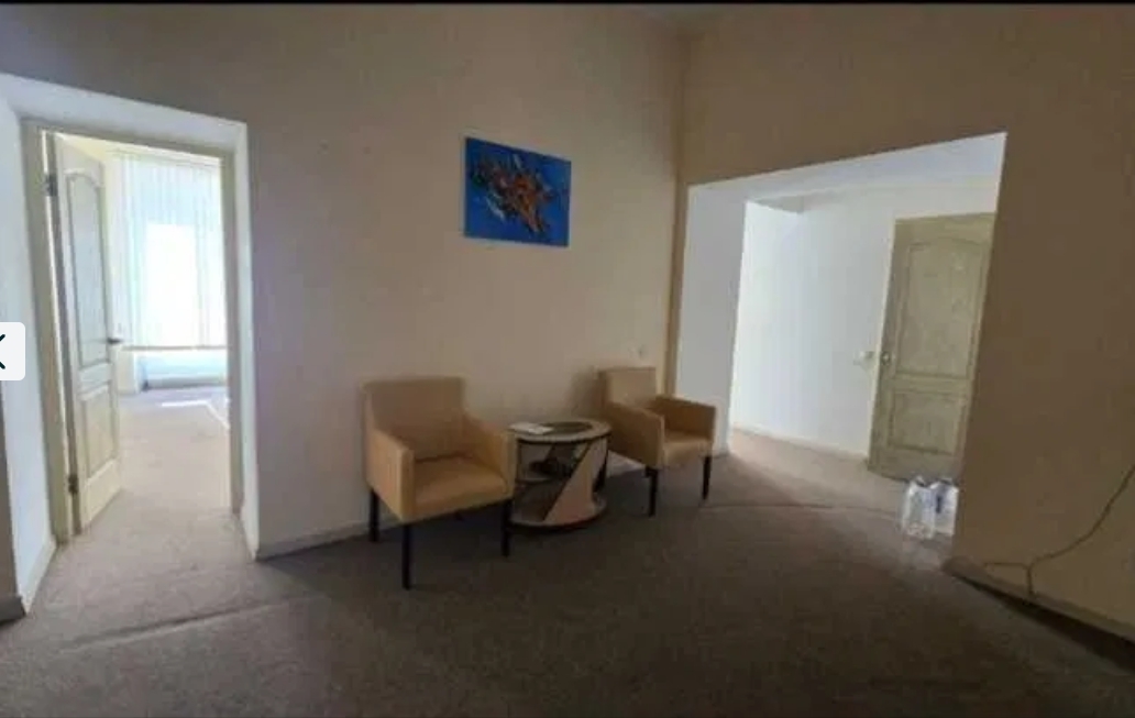 Аренда офиса 77 м², Нежинская ул.