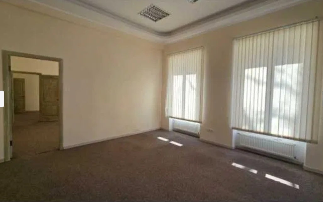 Аренда офиса 77 м², Нежинская ул.