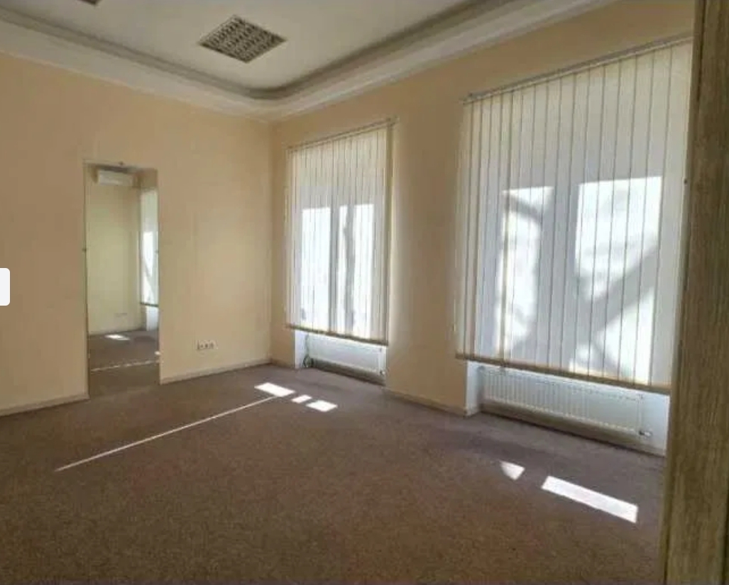 Аренда офиса 77 м², Нежинская ул.