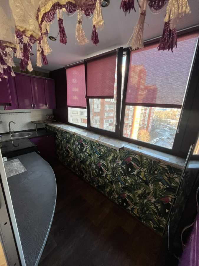 Аренда 1-комнатной квартиры 42 м², Грушевского ул., 27