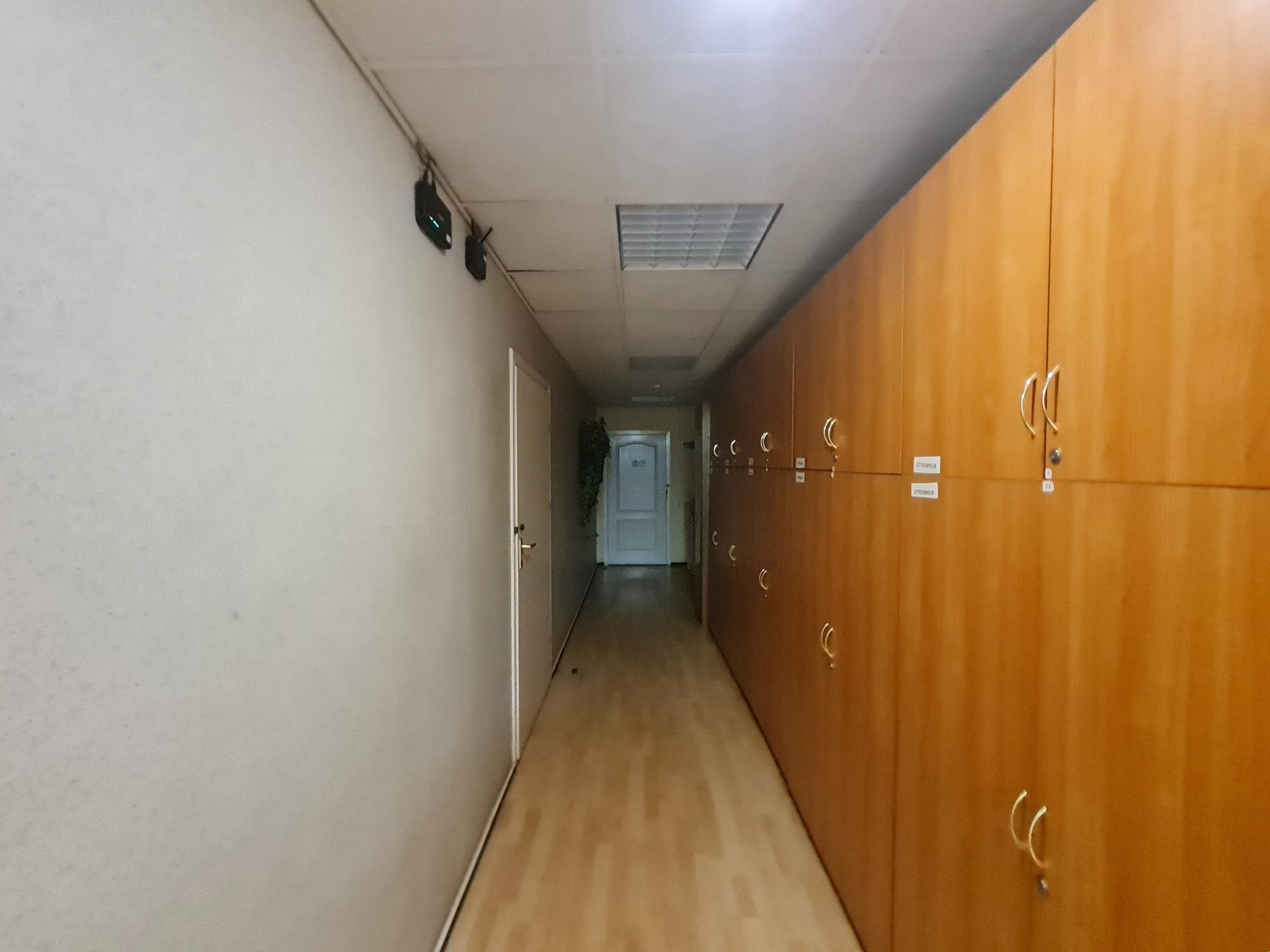 Оренда офісу 26 м², Кирилівська вул., 160 кА