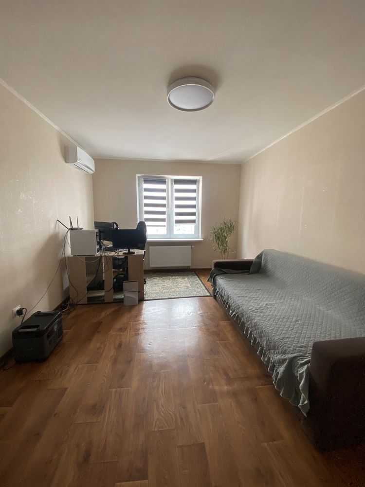 Продажа 2-комнатной квартиры 78 м², Балтийский пер., 1