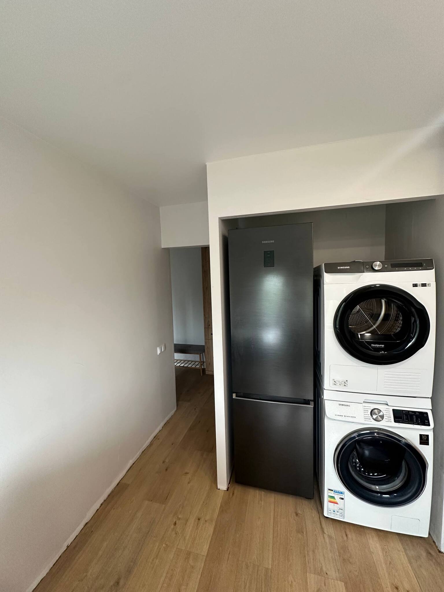 Продажа 3-комнатной квартиры 64 м², Тополь 1 ул., 15