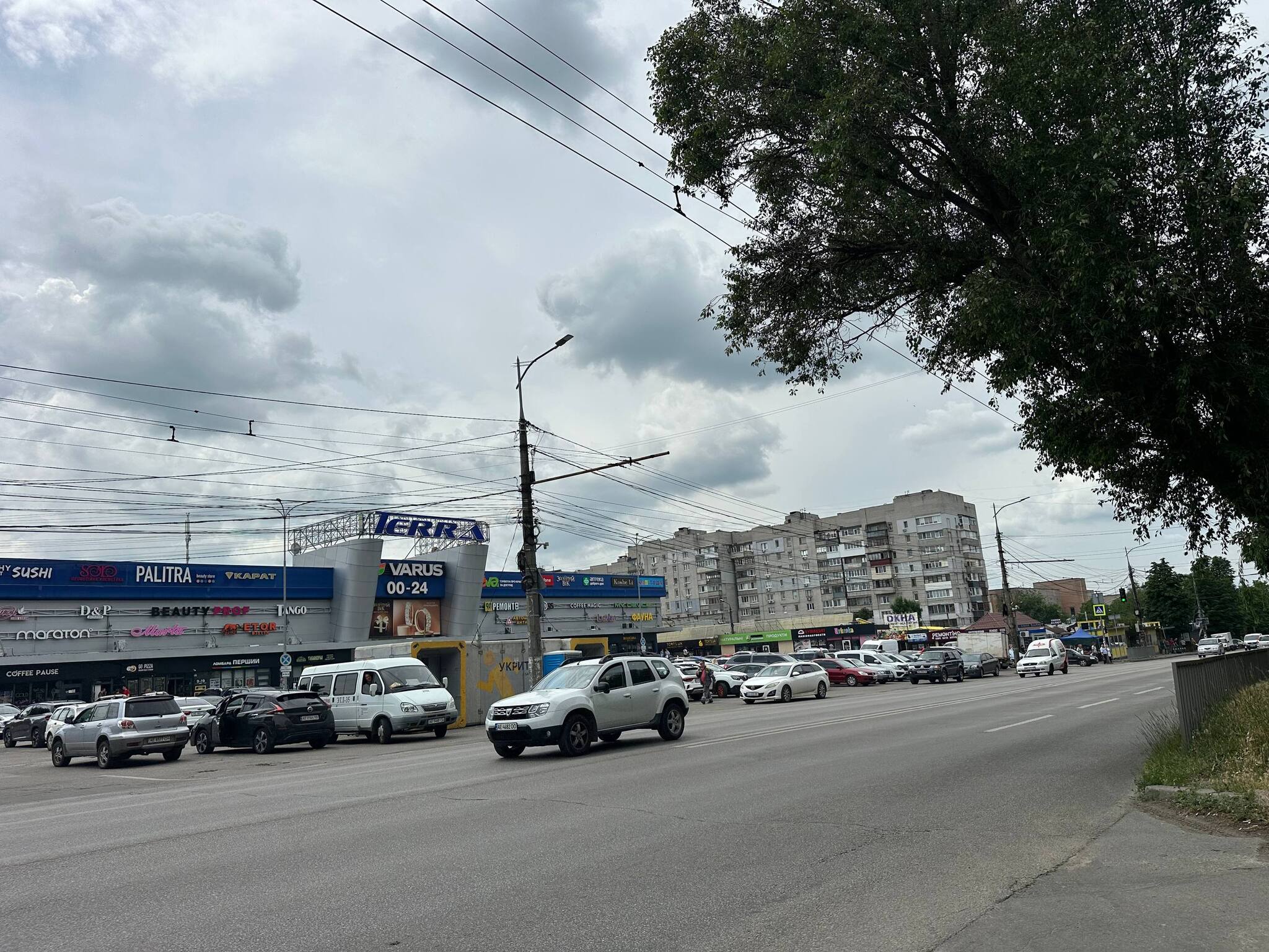 Продажа 3-комнатной квартиры 64 м², Тополь 1 ул., 15
